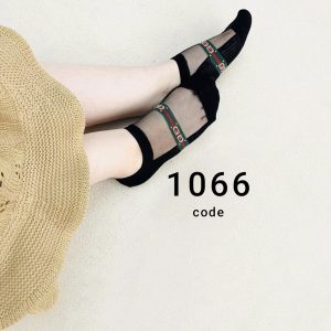 (۱۰ جفتی) جوراب زیر قوزکی زنانه شیشه ای مشکی کمر گوچی کد 1066 لادن
