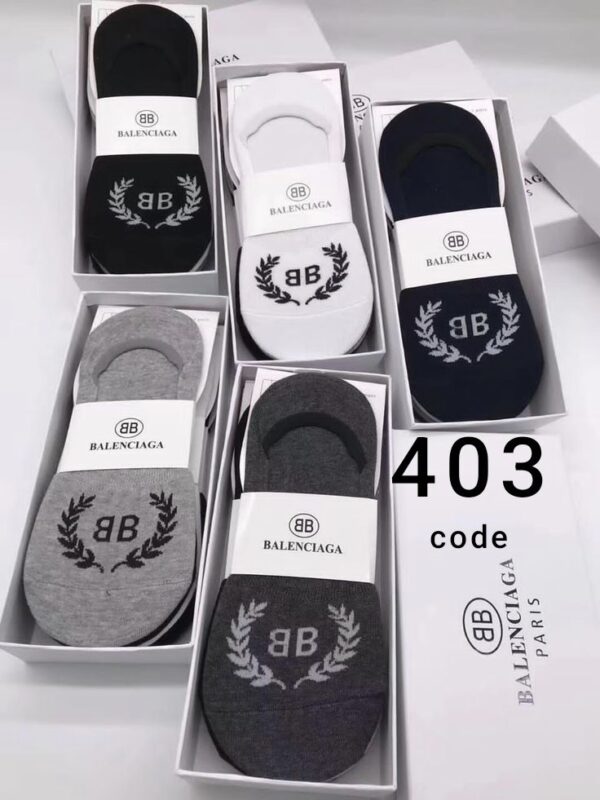 (۱۰ جفتی) جوراب کالج مردانه طرح bb کد 403 تاج پوش