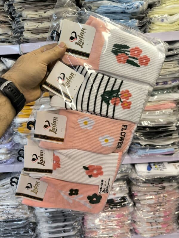 (10جفتی) جوراب ساقدار زنانه طرح flower کد 4046 لادن - Image 3
